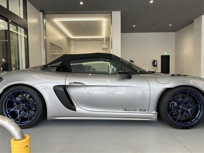 PORSCHE 718 - 5