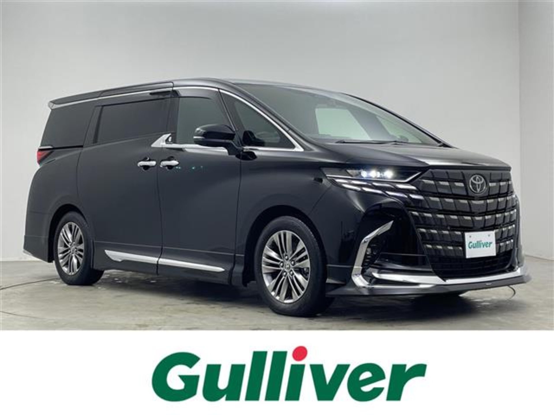TOYOTA ALPHARD - View 1
