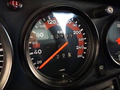 1984 Porsche 911 thumbnail 35