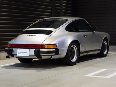 1984 Porsche 911 照片 2