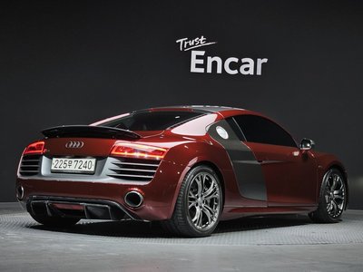 AUDI R8 - 3