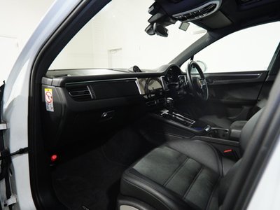 صورة مصغرة 15 لـ 2022 Porsche MACAN