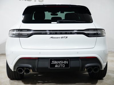 2022 Porsche MACAN — фото 6