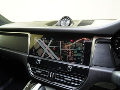 صورة مصغرة 19 لـ 2022 Porsche MACAN