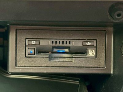 TOYOTA LAND CRUISER PRADO - 10