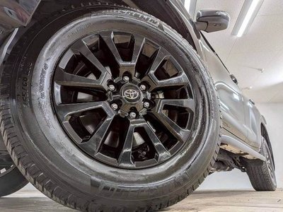صورة مصغرة 40 لـ 2022 Toyota LAND CRUISER PRADO