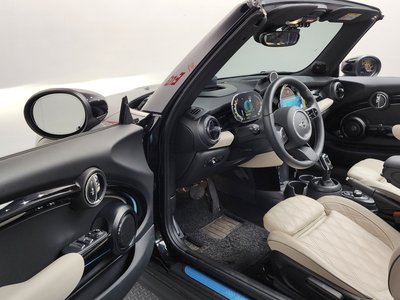 MINI CONVERTIBLE - 10