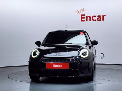 MINI CONVERTIBLE - 2