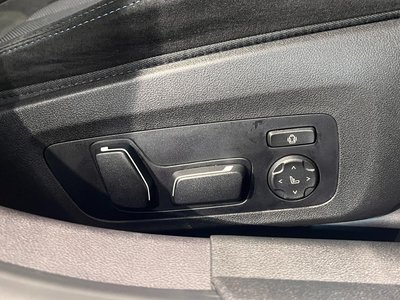 2025 BMW 3 SERIES — миниатюра 24