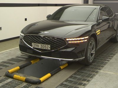 2023 Genesis G90 (RS4) 照片 4