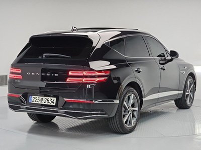 GENESIS GV80 - 3