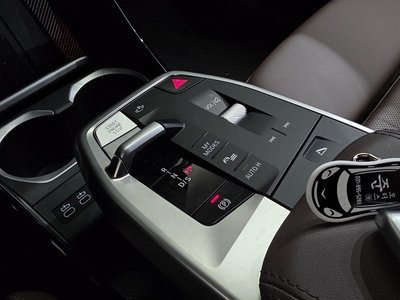 2025 BMW X1 缩略图 12