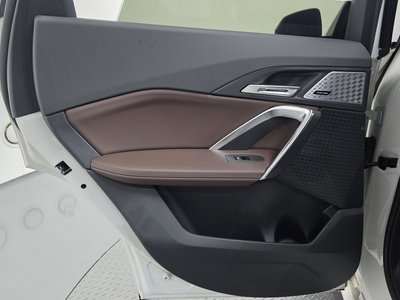 2025 BMW X1 缩略图 15