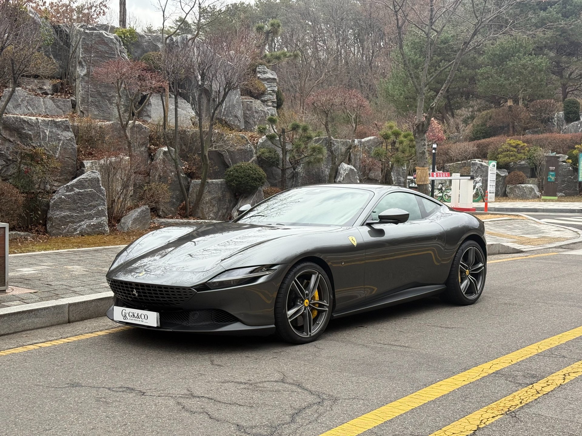 FERRARI ROMA - View 1