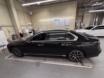 BMW 7 SERIES - 3