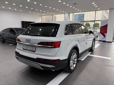 AUDI Q7 - 5