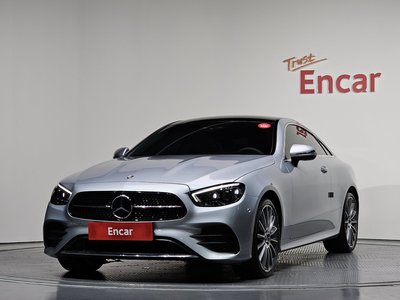 MERCEDES-BENZ E-CLASS - 1