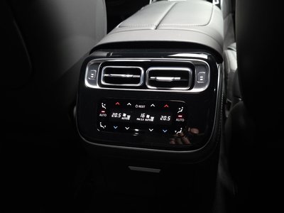 2024 Mercedes-BENZ S-CLASS — миниатюра 32