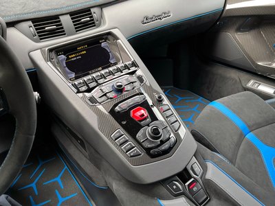 2020 Lamborghini AVENTADOR — миниатюра 22