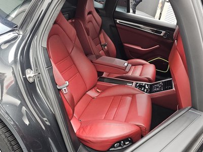 Thumbnail 11