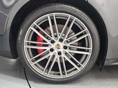 PORSCHE PANAMERA - 6