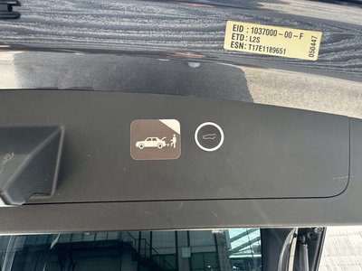2017 Tesla MODEL X 照片 26