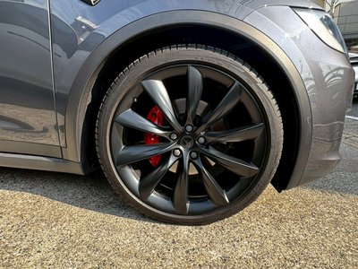 2017 Tesla MODEL X 照片 31
