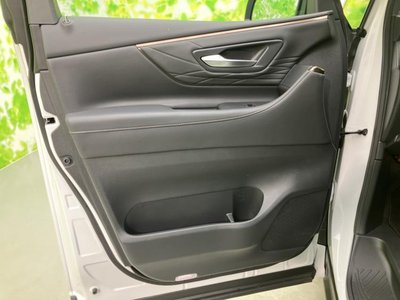صورة مصغرة 24 لـ 2025 TOYOTA ALPHARD