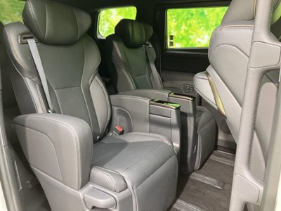 2025 TOYOTA ALPHARD — фото 5