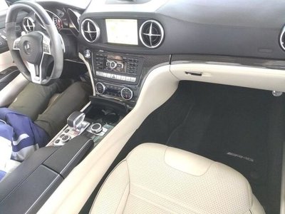 MERCEDES-BENZ SL - 3