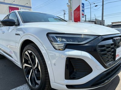AUDI Q8 SPORTBACK E-TRON - 10