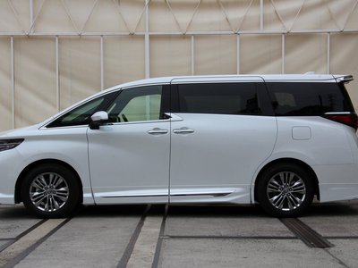 صورة مصغرة 28 لـ 2025 Toyota ALPHARD