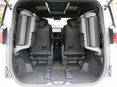 صورة مصغرة 66 لـ 2025 Toyota ALPHARD