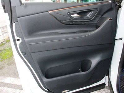 صورة مصغرة 49 لـ 2025 Toyota ALPHARD
