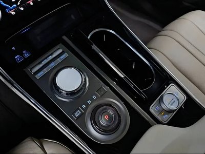 GENESIS GV80 - 9