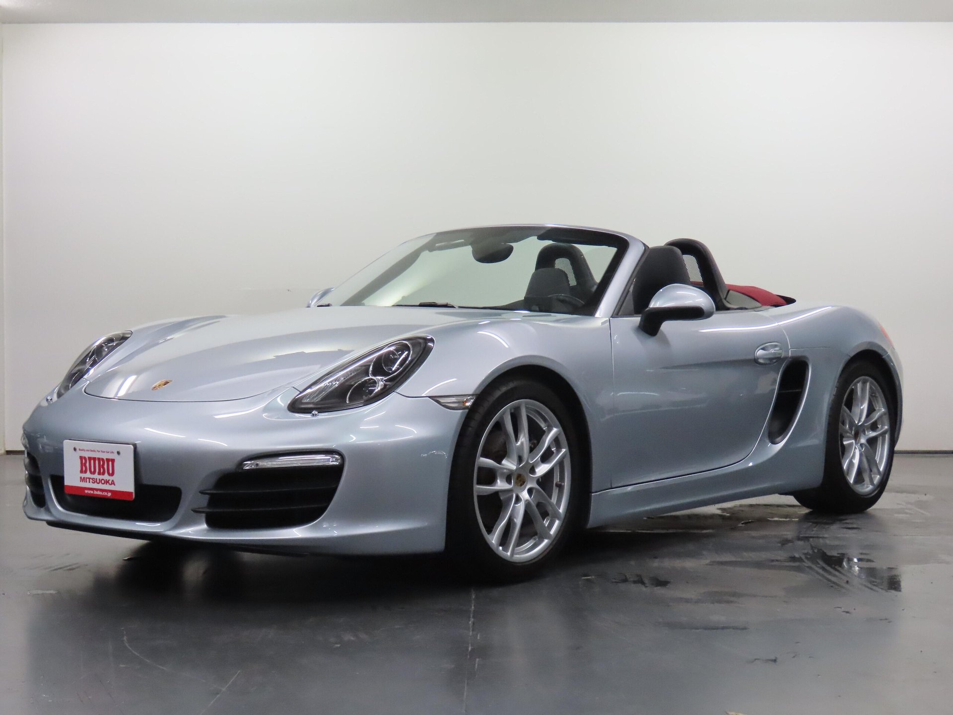 PORSCHE BOXSTER - View 1