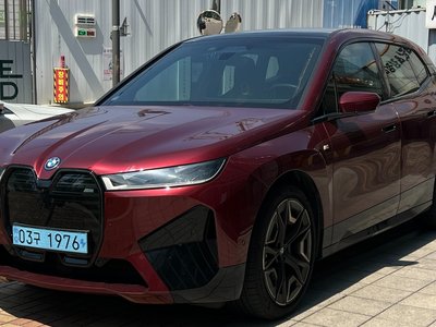 2024 BMW IX 照片 1