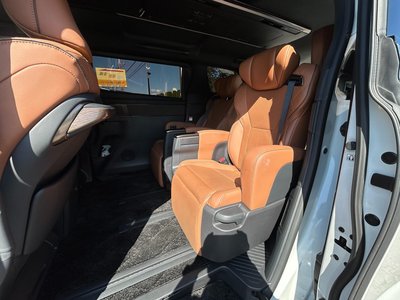 صورة مصغرة 33 لـ 2024 Toyota VELLFIRE