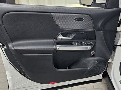 2022 Mercedes-BENZ GLB 缩略图 14