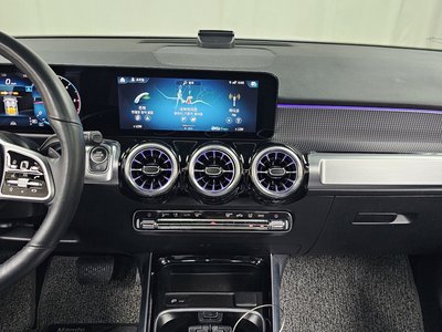 2022 Mercedes-BENZ GLB 缩略图 19