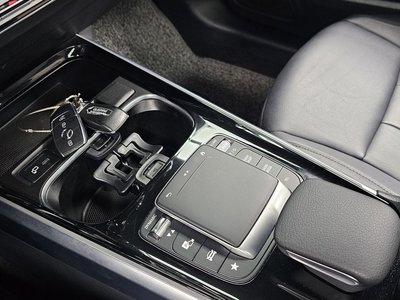 2022 Mercedes-BENZ GLB 缩略图 12