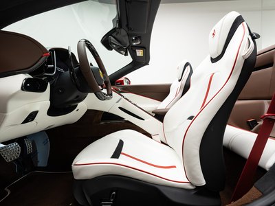 FERRARI ROMA - 4