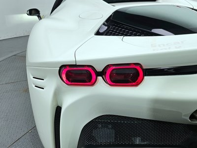 2021 Ferrari SF90 STRADALE thumbnail 12