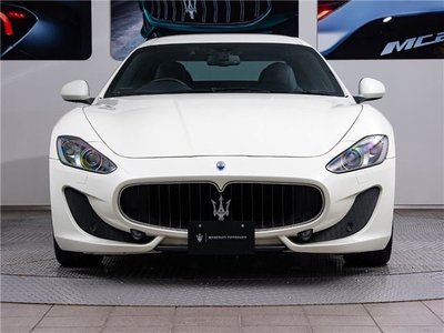 2016 Maserati GRANTURISMO photo 10