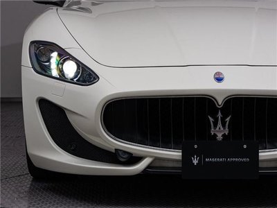 2016 Maserati GRANTURISMO photo 9