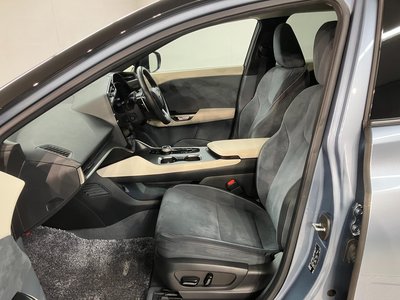 2023 Lexus RZ 照片 10