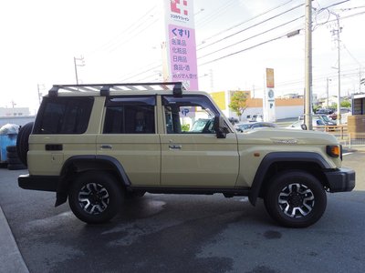 2024 Toyota LAND CRUISER 70 thumbnail 13