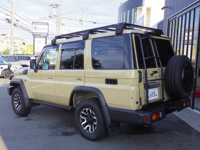 2024 Toyota LAND CRUISER 70 thumbnail 17