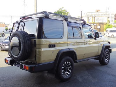 2024 Toyota LAND CRUISER 70 thumbnail 16