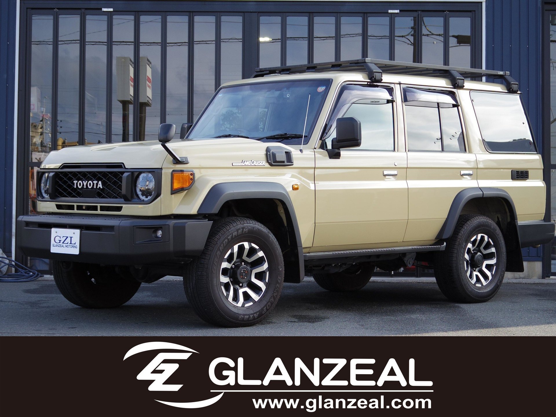2024 Toyota LAND CRUISER 70 photo 1